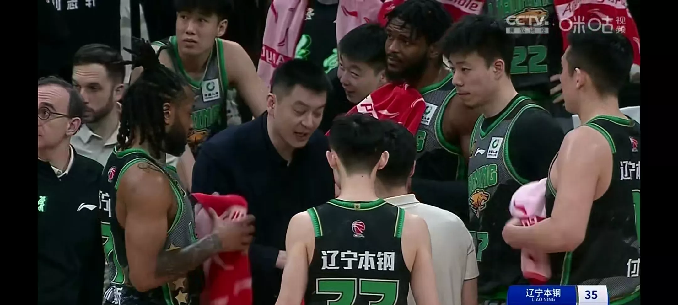 吉林队在比赛中展现强大实力，完胜对手的简单介绍