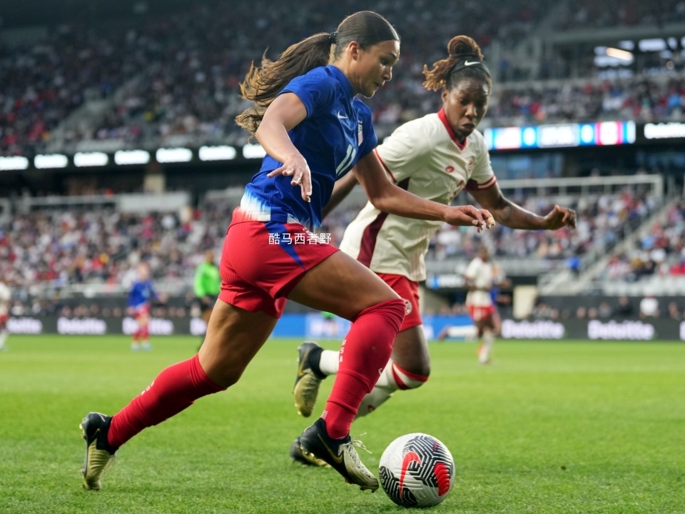 九游体育官网-意大利女足队士气高涨，准备迎接国际杯挑战的简单介绍