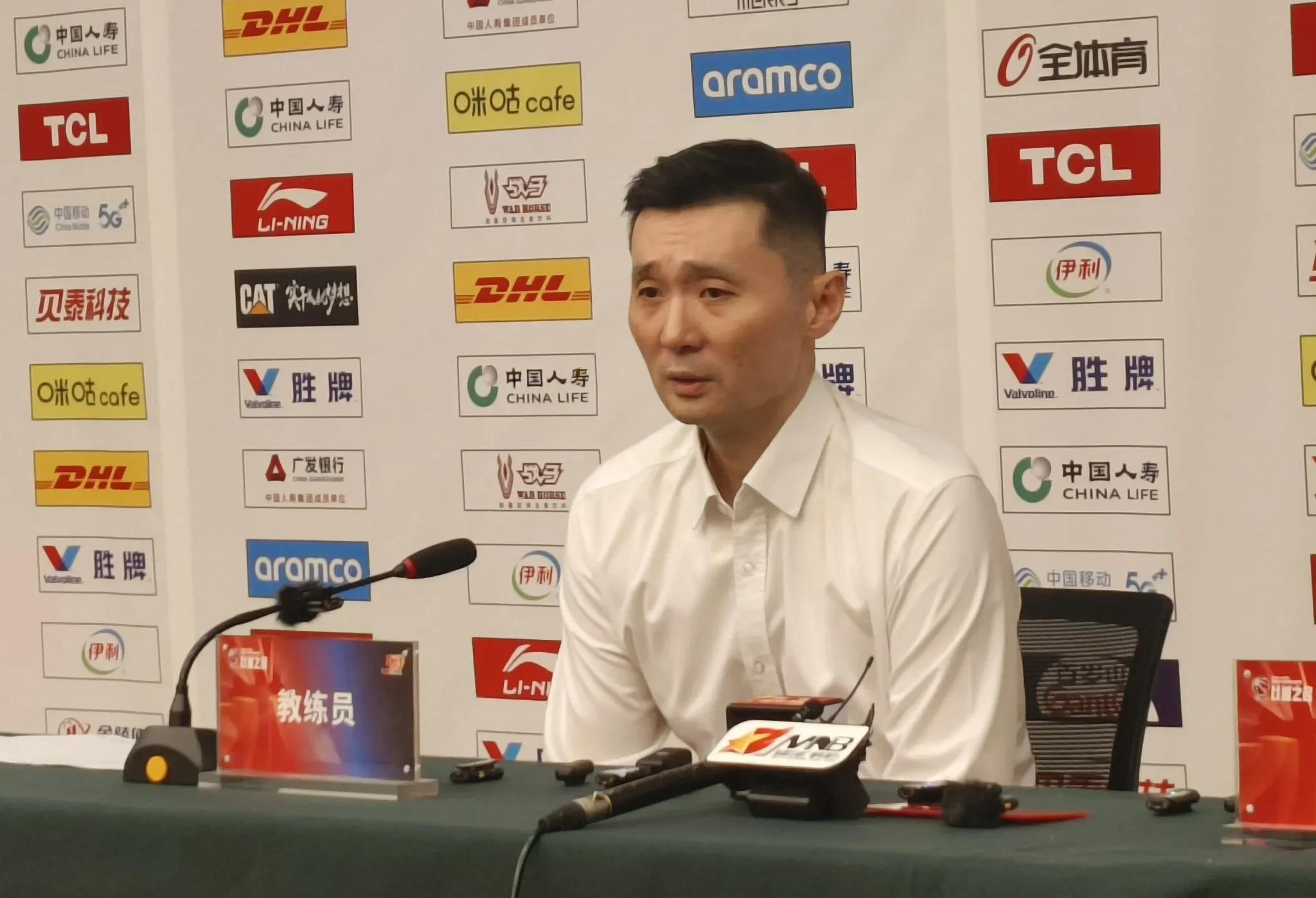 九游体育网页版登录入口-北京首钢大胜新疆男篮，取得胜利