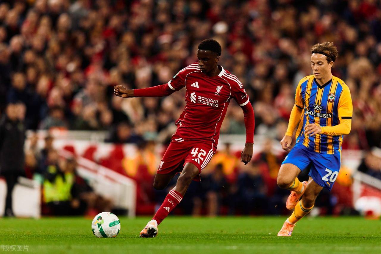 九游体育在线-包含利物浦客场胜水晶宫，英超领跑位置稳固如一的词条