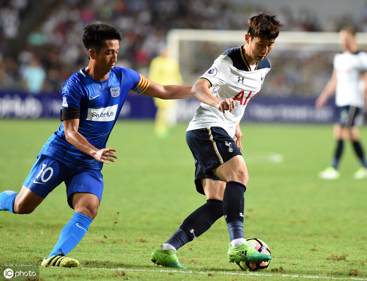 九游体育在线-南特主场战胜弱旅对手取得三分