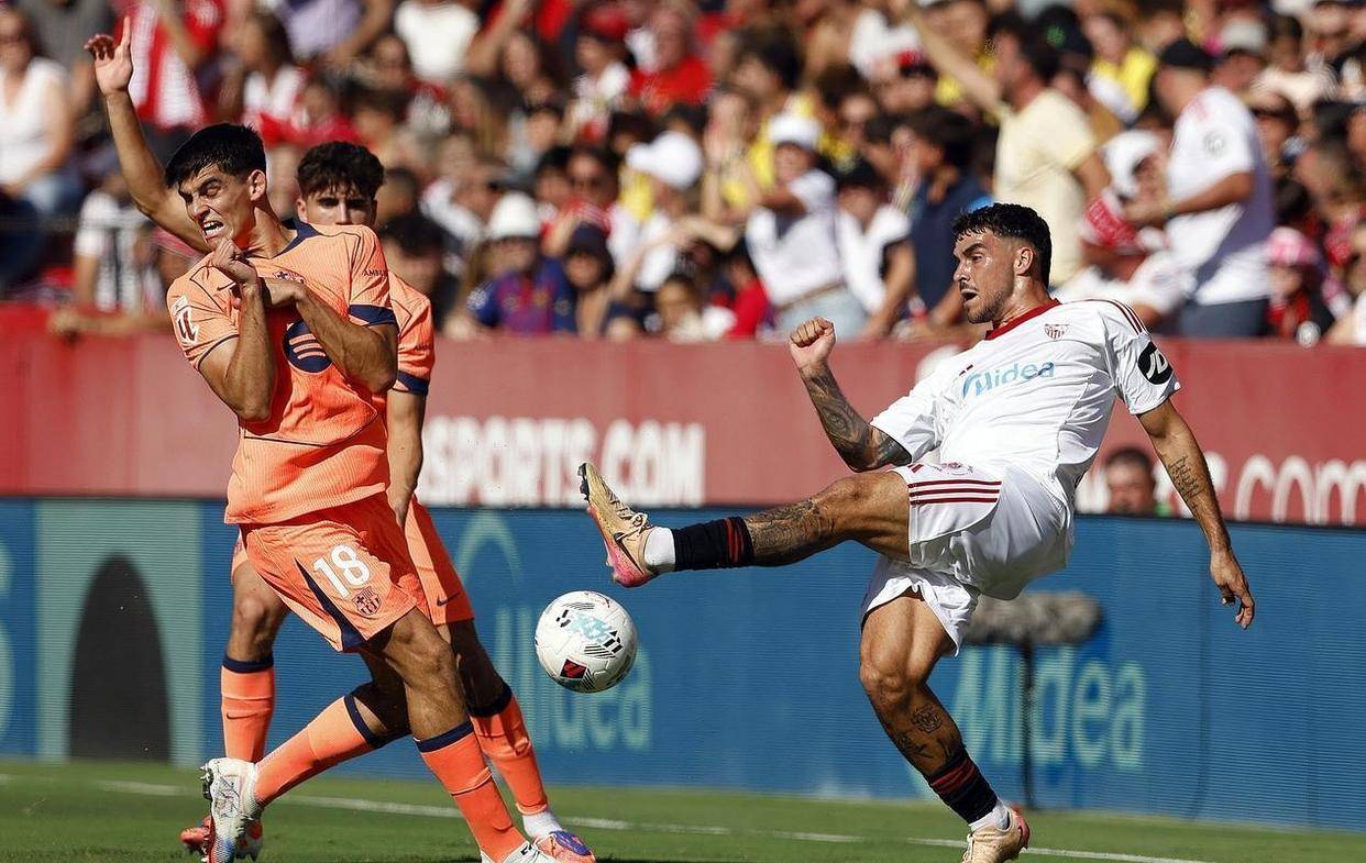 九游体育官方入口-包含塞维利亚的中场表现令人印象深刻的词条