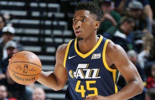 南美洲主教练战术调整,球队表现逐渐稳定 南美洲主教练战术调整,球队表现逐渐稳定