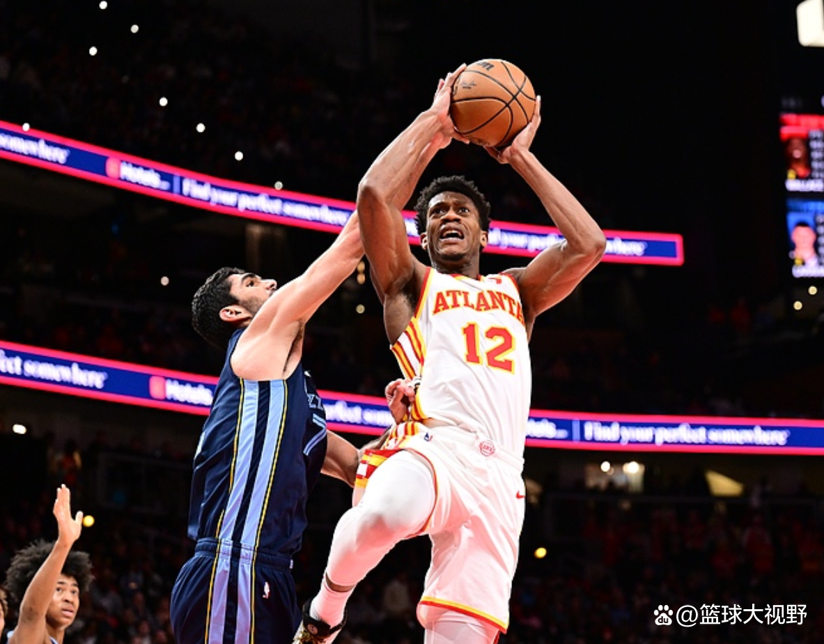 九游体育-灰熊逆转险胜公牛，依旧领跑