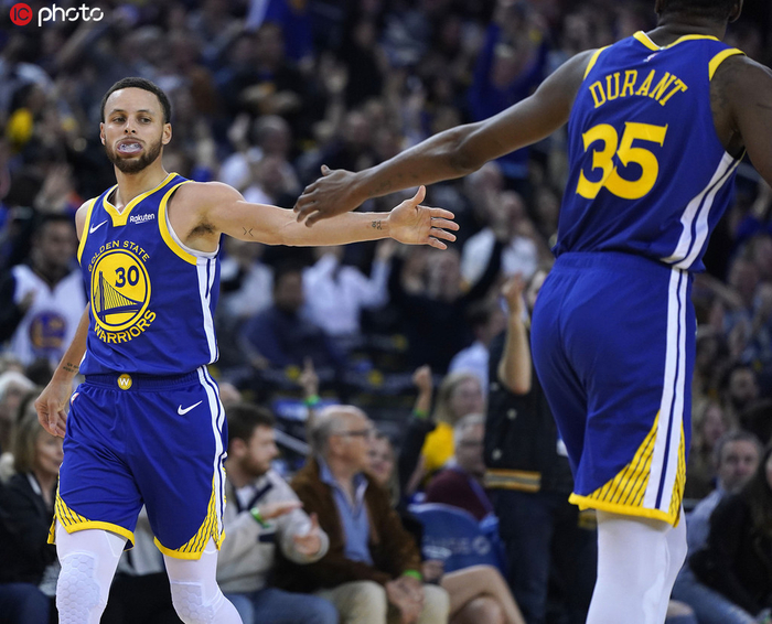 九游体育app-雄鹿横扫魔术，继续领跑东部的简单介绍