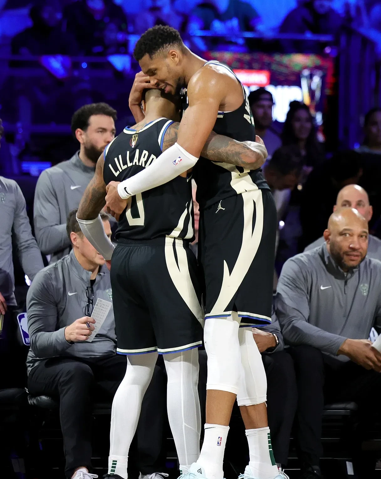 九游体育入口-雄鹿遭逆转惜败篮网，字母哥表现出色仍势不可挡的简单介绍